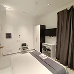 ゲストハウス World Wide Bed Termini